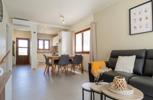L'Escala House | Ref. DESTINATA: Nice house with private pool, air conditioning and wifi.
