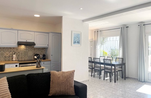 El Mas Fumats Villa | Ref. Huel6 Charming villa with private pool