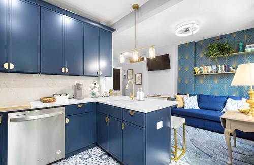 McGinley Square Apartment | Refined 2BR Free Parking Easy PATH to NYC