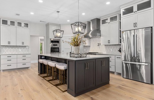 Brushy Creek House | Refined 7 acre park-like estate on Brushy Creek