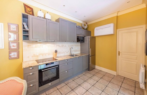 Bastide Saint-Louis Apartment | Refined apartment just a stone's throw from the Museum of Fine Arts(pets allowed)