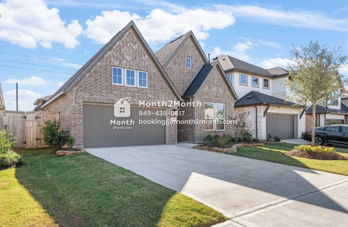 Fulshear House | Refined Comfort on Burcreek #42288