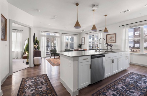San Marcos Apartment | Refined Ground Level 2BR 2BA with Patio Access