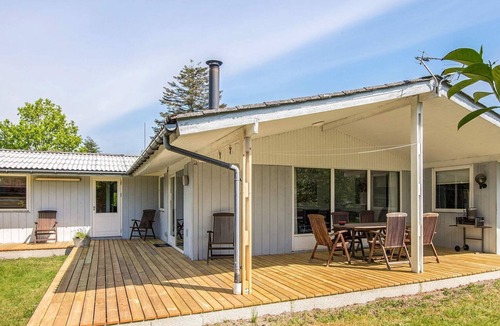 Skødshoved Strand House | Refined Holiday Home in Knebel with Terrace