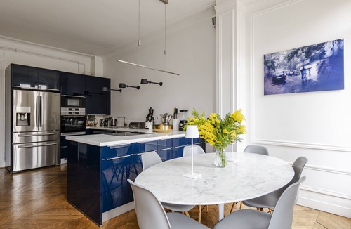 Batignolles Apartment | Refined Radiance, by Veeve