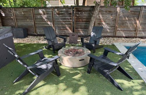 East Cesar Chavez House | Refined Rainey Retreat - Pool - Hot tub - Fire Pit