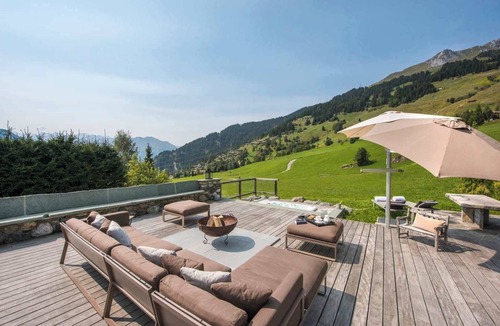 Verbier Villa | Refined Verbier Chalet With Scenic Views