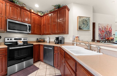 Hollister House | Reflection 2 Bedroom Condo by RedAwning