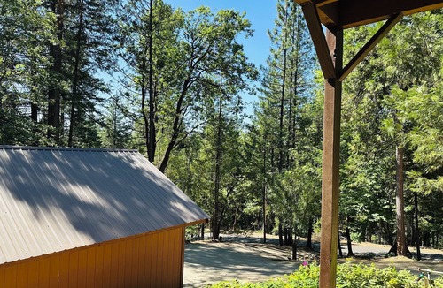 Trinity County House | Reflection Point Retreat