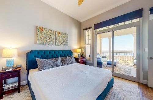 Upper Grand Lagoon Apartment | Reflections at Bay Point 611