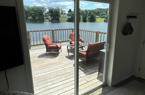 Cambridge Apartment | Reflections of Tranquility- Lakefront Splendor