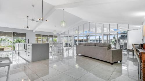 Bongaree House | Reflections On Phoenix