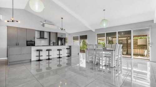 Bongaree House | Reflections On Phoenix