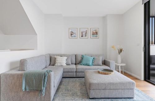 Warners Bay House | Reflections on The Esplanade