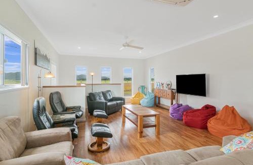 South Murwillumbah House | Reflections on the Tweed