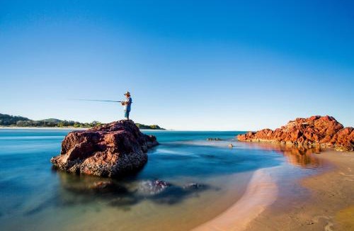 Red Rock Resort | Reflections Red Rock - Holiday Park
