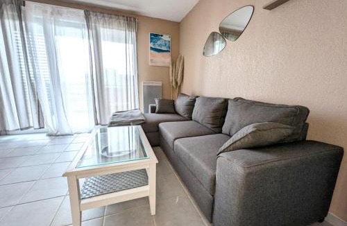 Bayonne Apartment | Reflet YourHostHelper