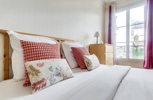 5th Arrondissement Apartment | Reflets d'Argent- Cosy & Soft - by Mon Petit Faré