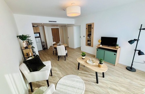 Aubergenville Apartment | REFLETS DE SEINE