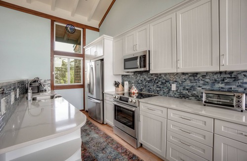 Castroville House | Refreshed Oceanfront Beach House with two Master Suites