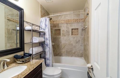 Montgomery Village House | Refreshing and Restful Stay