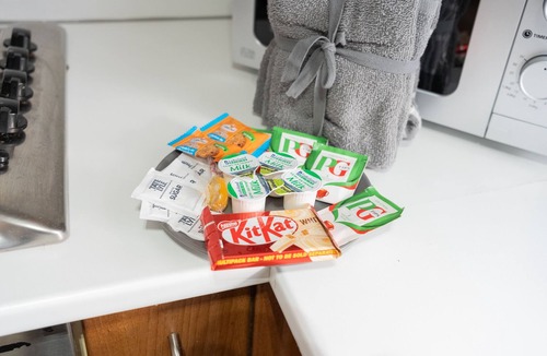 Paisley Apartment | Refreshing Modern Apartment in Paisley