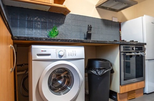 Grangemouth Apartment | Refreshing Modern Apartment in Grangemouth