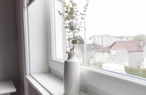 King's Park House | Refreshing Modern Home in Castlemilk