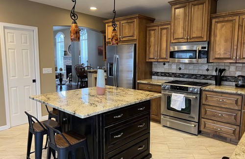 Medford House | Refreshing Pool Home