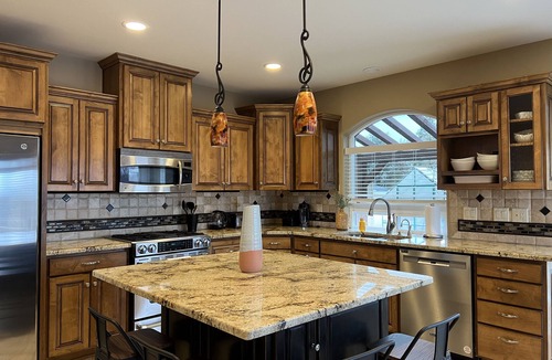 Medford House | Refreshing Pool Home