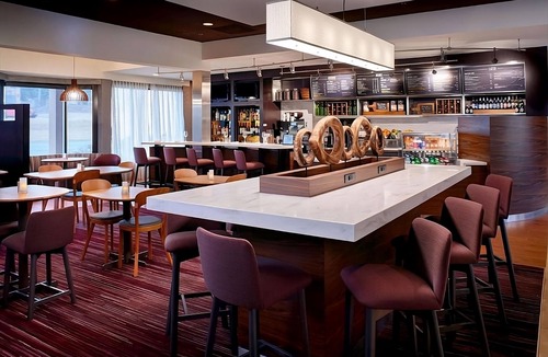 Waldron Hotel | Refreshing Stay, Convenient Pet-friendly Location! With Airport Shuttle!