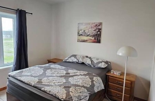 Abitibi-Temiscamingue Cabin | Refreshing Stay near Seneterre