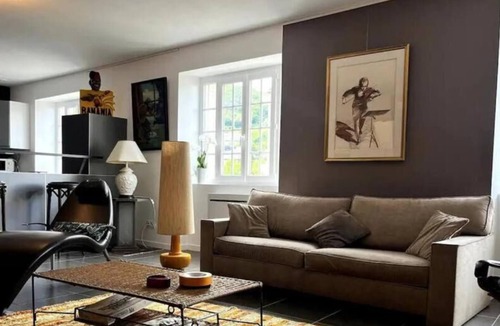 Chamalieres Apartment | Refuge Artistique de Chamalières