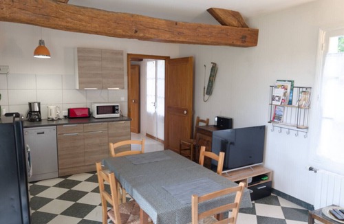 Saint-Dye-sur-Loire House | Refuge de La Boisselée