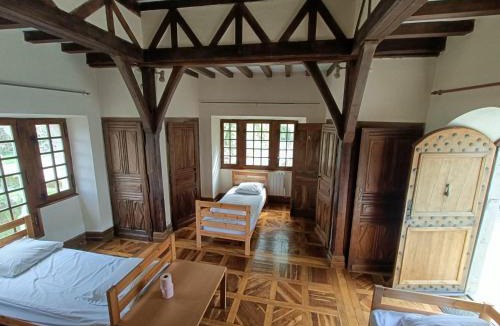 Saint-Pierre-des-Tripiers Hostel | Refuge de La Sablière