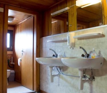 Gruyeres Hotel | Refuge de Plan-Francey