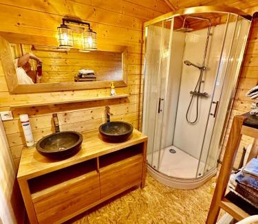Saint-Laurent-en-Grandvaux Ski Chalet | Refuge des Cimes