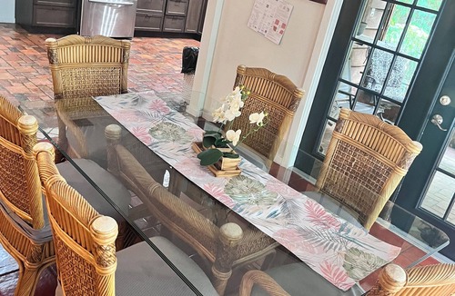 Eustis House | Refuge Home, Jacuzzi & Heated Pool 35 min Orlando.