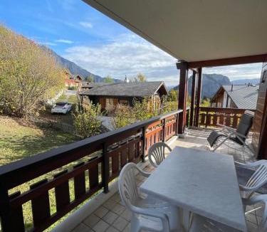 Ovronnaz Apartment | Refuge in Ovronnaz Thermal Bath Complex
