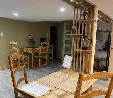 La Tuque Apartment | Refuge nature en forêt quartier paisible Parc des Chutes