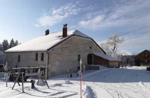 Les Moussieres Cottage | Refuge Sous La Joux - Gîte La Cahute