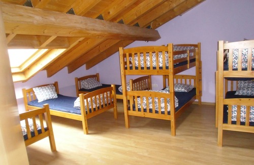 Rodes House | Refugi rural Casa Canelo