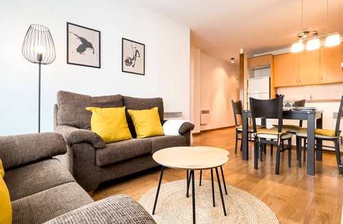 La Molina Apartment | Refugio Ceretà: Naturaleza, Aventura y Confort