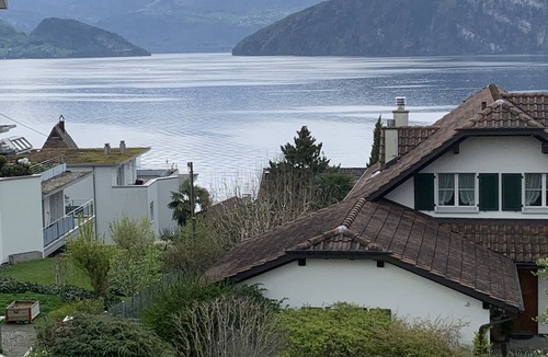 Weggis Apartment | Refugium 2-zimmer Maisonette-ferienwohnung am Vierwaldstättersee Nähe Luzern
