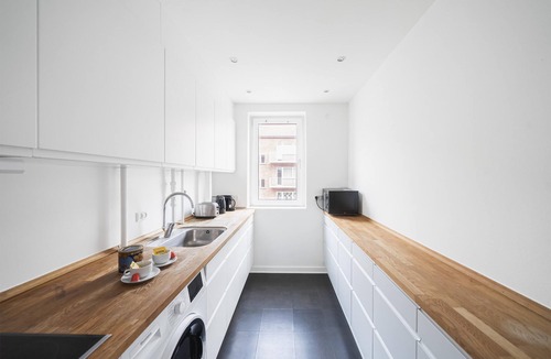 Amager Apartment | Refurbished 1-bed Close to Metro and Airport