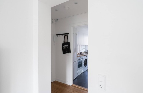 Amager Apartment | Refurbished 1-bed Close to Metro and Airport