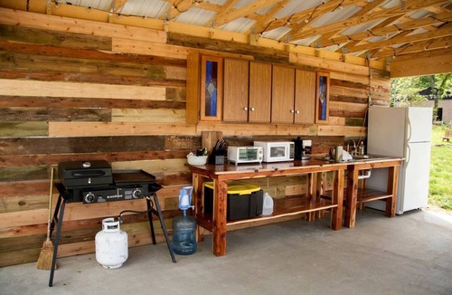 St. Clair House | Refurbished Campervan Rental Perfect for Glamping in Missouri