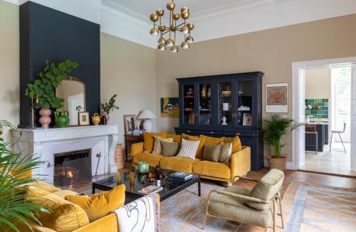 Lussan House | Refurbished Chateau Sleeps 20 with Luxury Pool