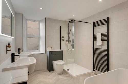 Clifton Apartment | REFURBISHED Jan 26 - Meridian Place - Sleeps 7