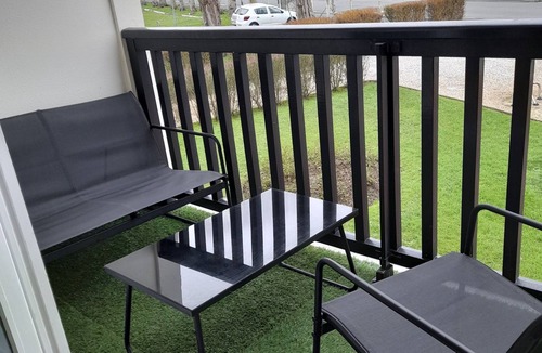Villers-sur-Mer Apartment | Refurbished T2 apartment with balcony